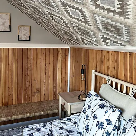 Stunning In With Sauna * Perlino