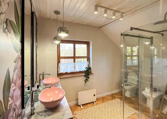 Stunning In With Sauna Nyaraló Perlino